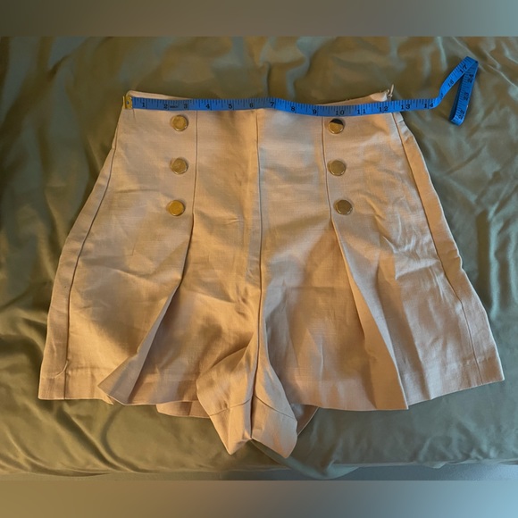 Zara gold button shorts - Picture 8 of 8